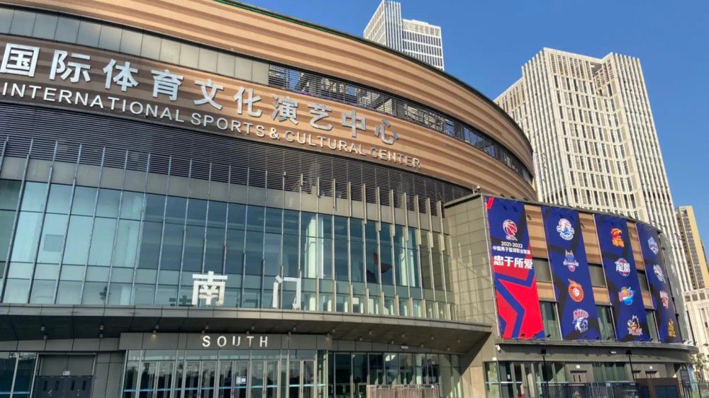 这个猜测，她知道说出去，也没人会信。